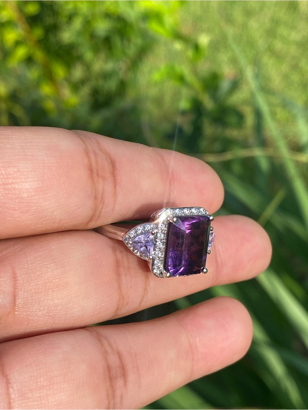 14K White Gold Diamonds and amethyst size 6.75